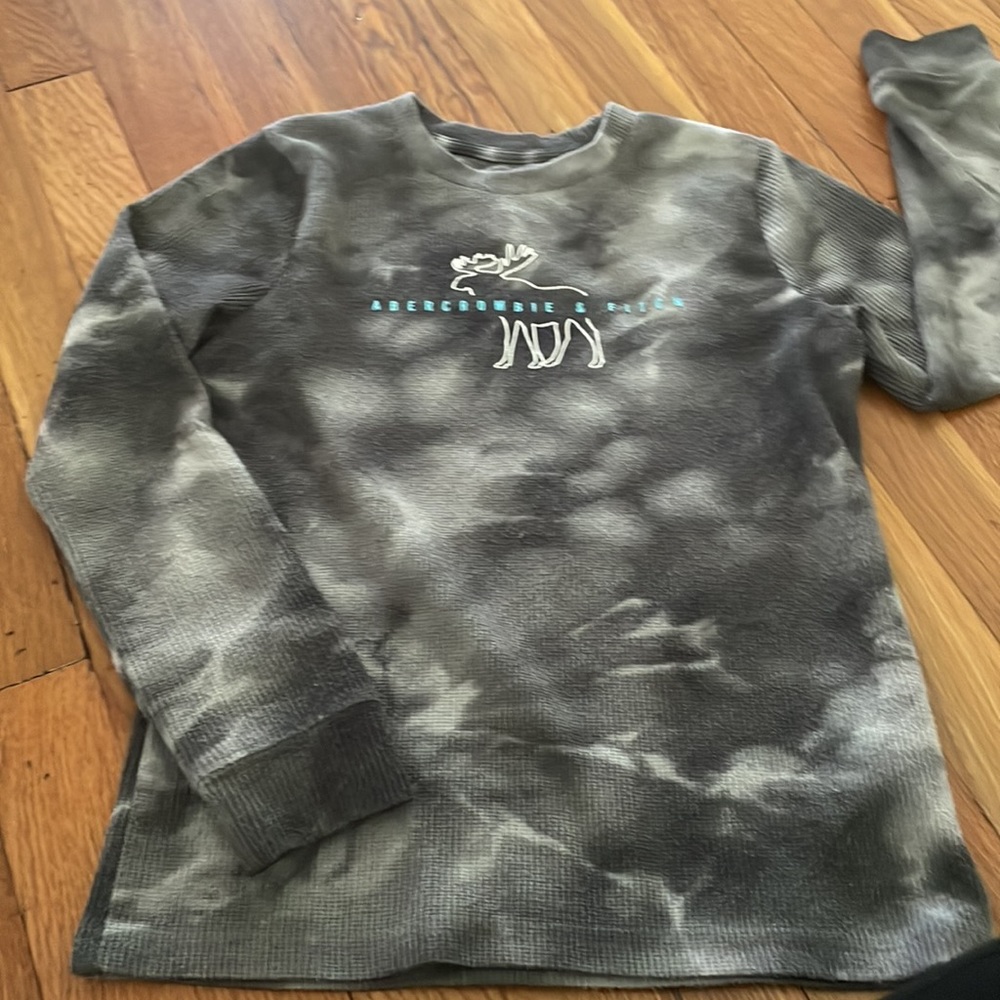 Abercrombie kids T-shirt